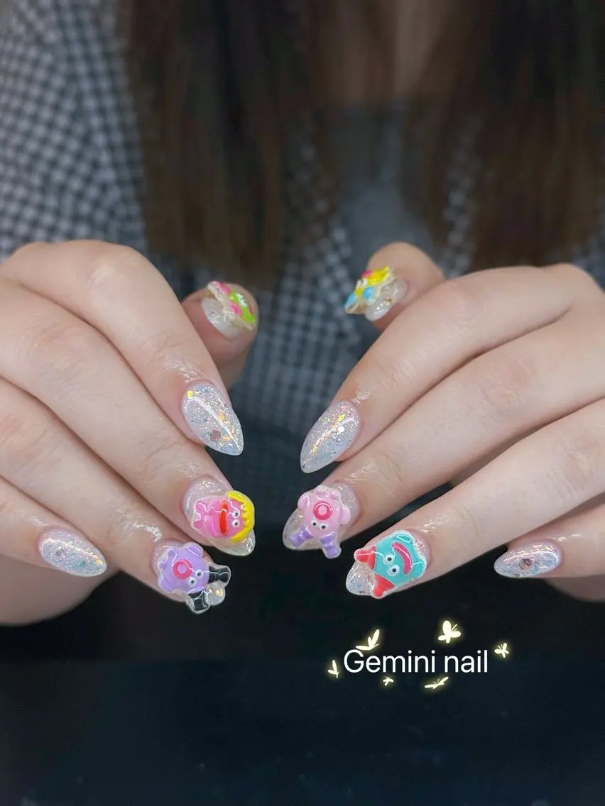 ネイル Gemini nail.Yukiのネイルデザイン