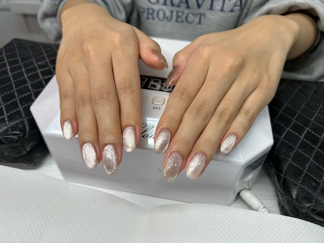 ネイル キラキラネイル マグネットネイル C’enna nanakaのネイルデザイン