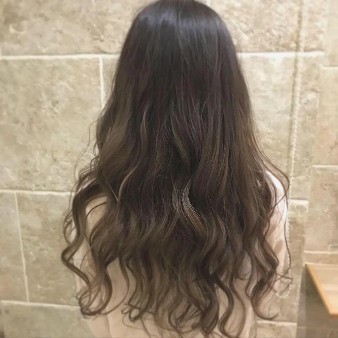 ロング カラー カット ヘアカラー トリートメント 《Zina札幌大通》 Hinano🐻のヘアスタイル