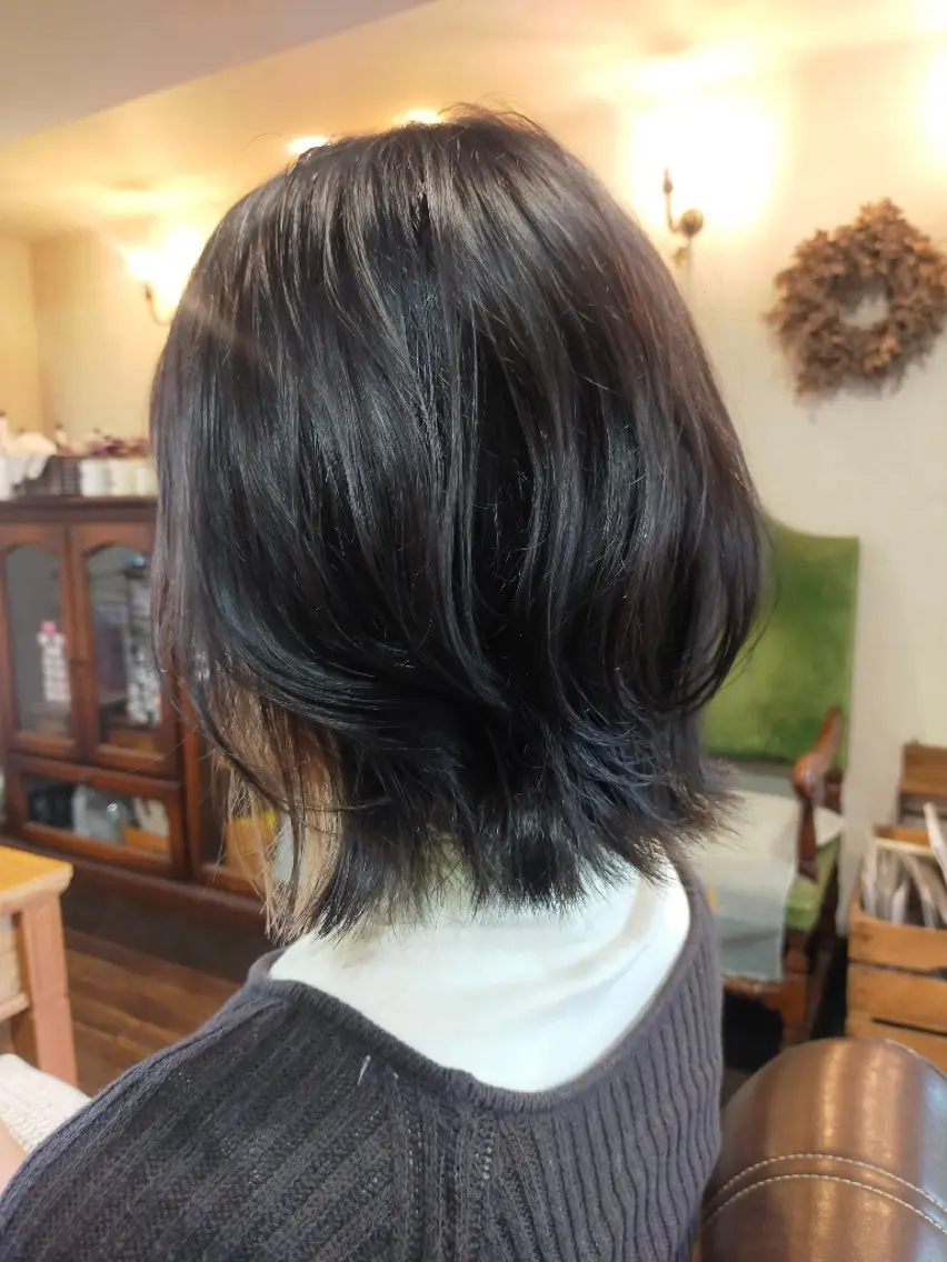 ミディアム カラー くびれヘア 外ハネヘア ASAKO ✴︎アメリシュシュのヘアスタイル