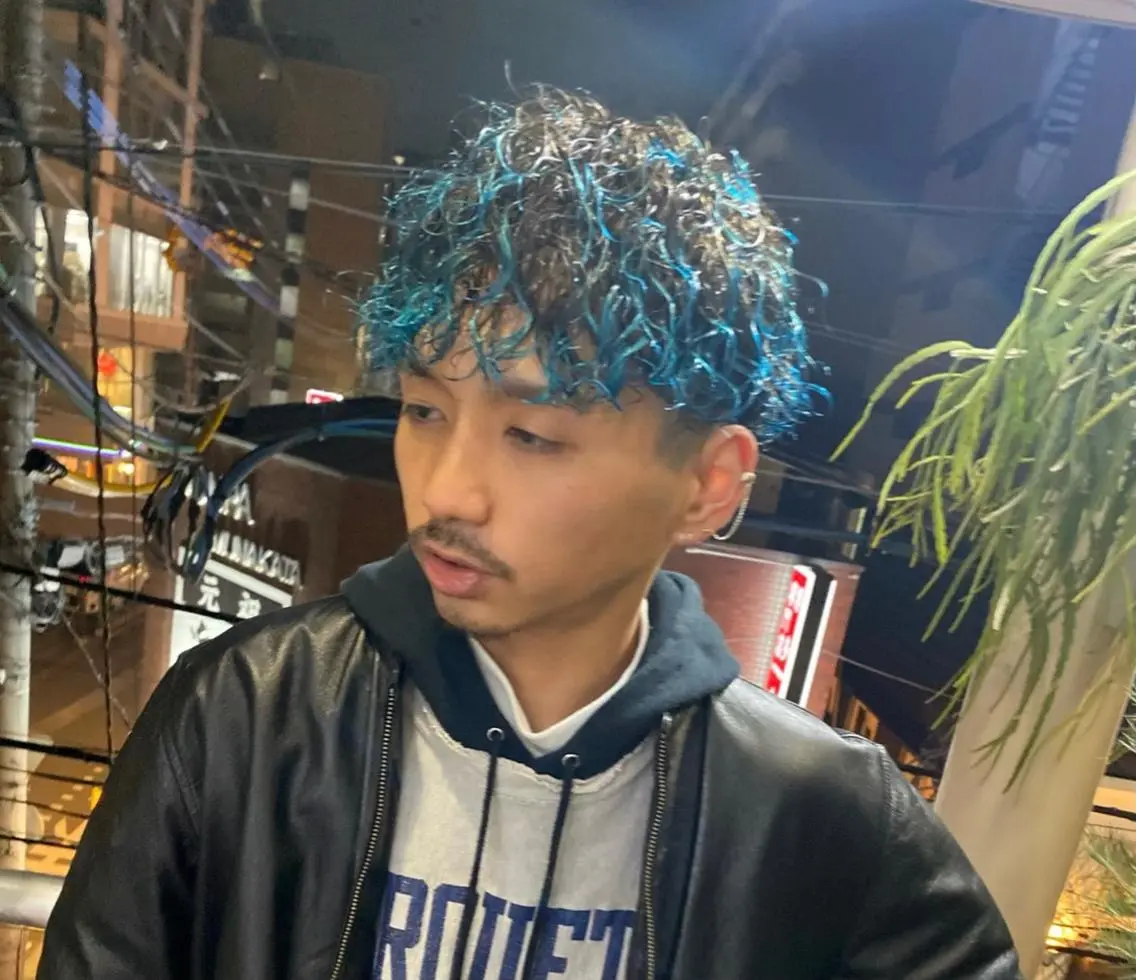 ショート カラー パーマ カット パーマ トリートメント qiie/ワンカラー インナーカラーのヘアスタイル