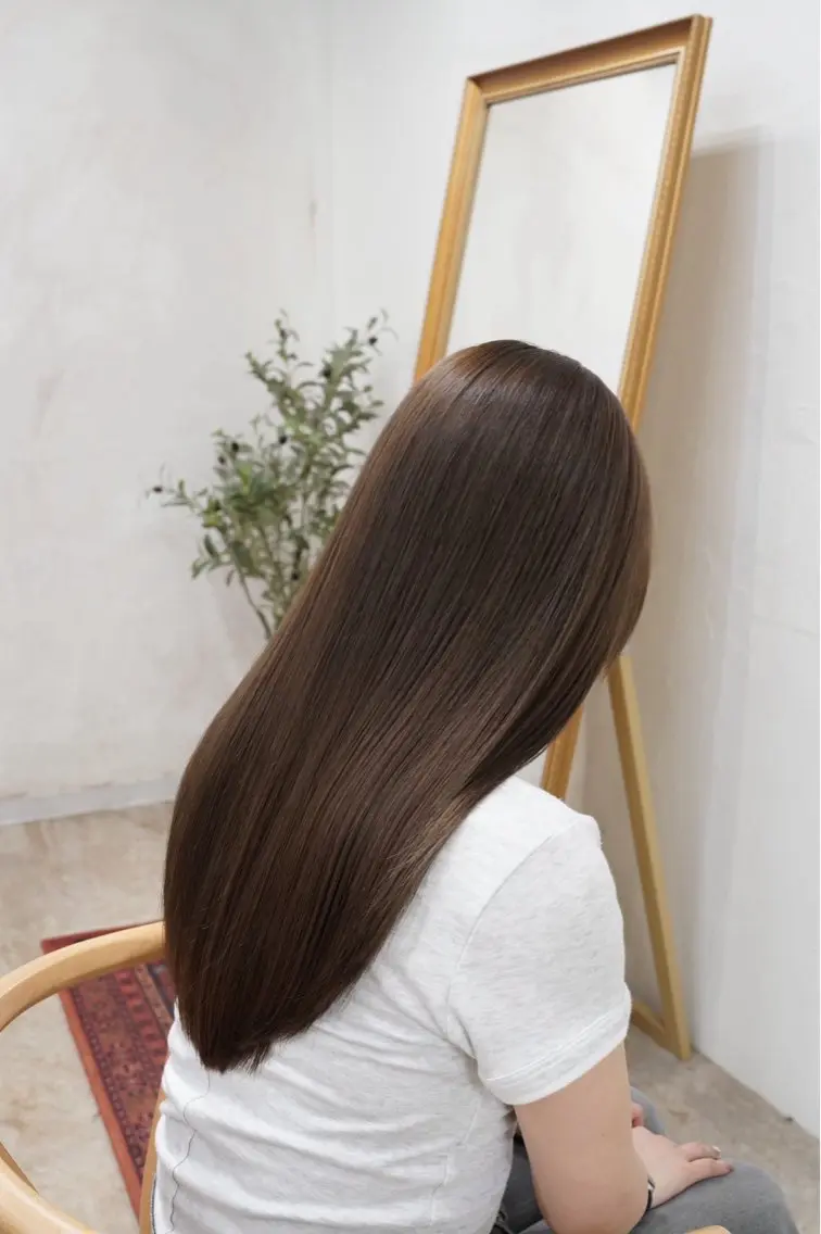 ロング カット ヘアカラー トリートメント ALLY 原宿のヘアスタイル