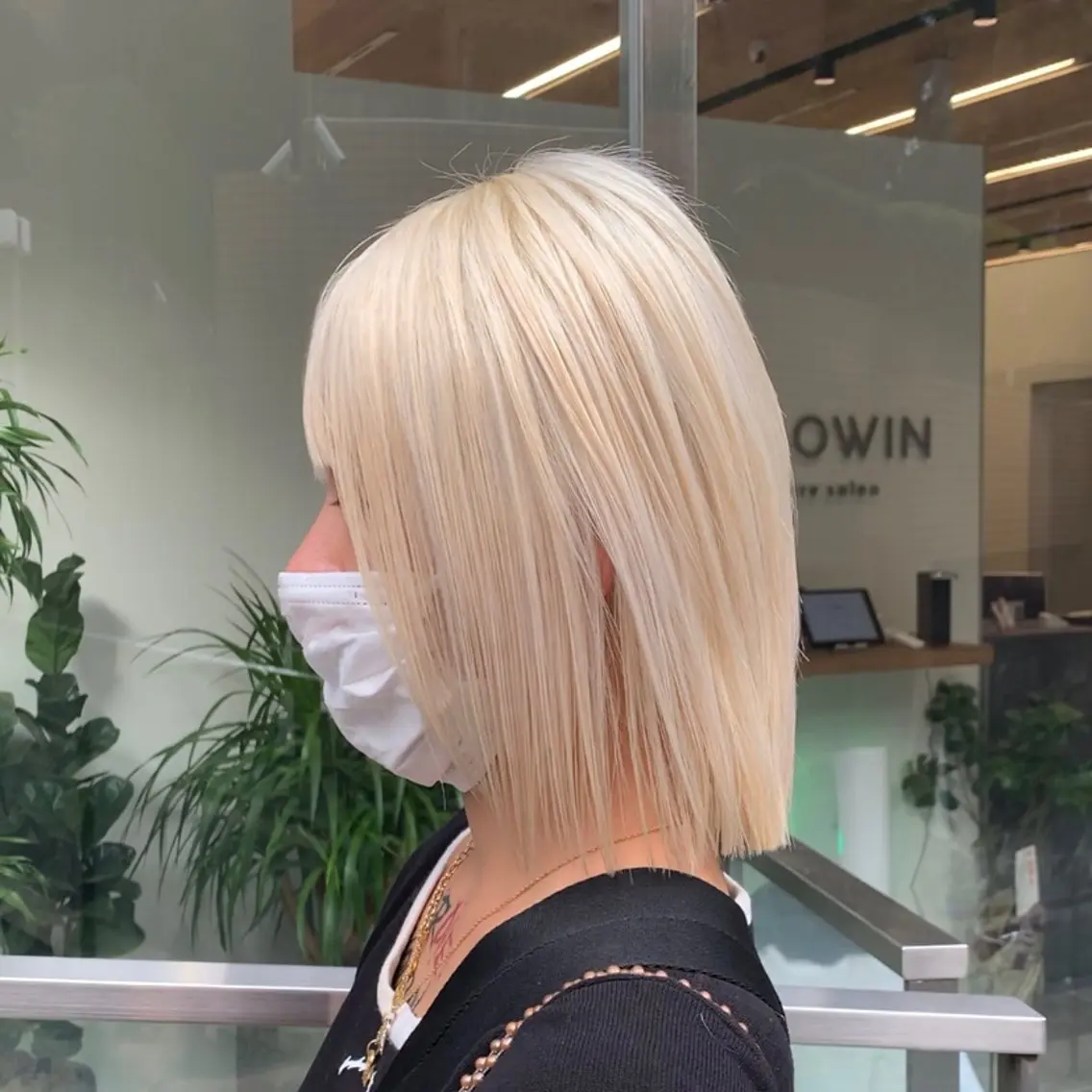 ミディアム カラー カット ヘアカラー トリートメント れい🫧 ハイトーン特化のヘアスタイル