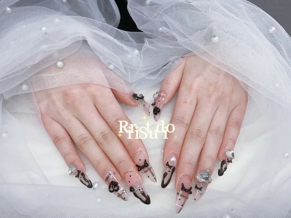 ネイル ハンドネイル R Nailのネイルデザイン