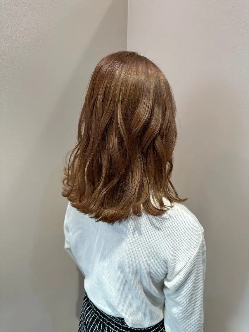 カラー momo 札幌美容師のヘアスタイル