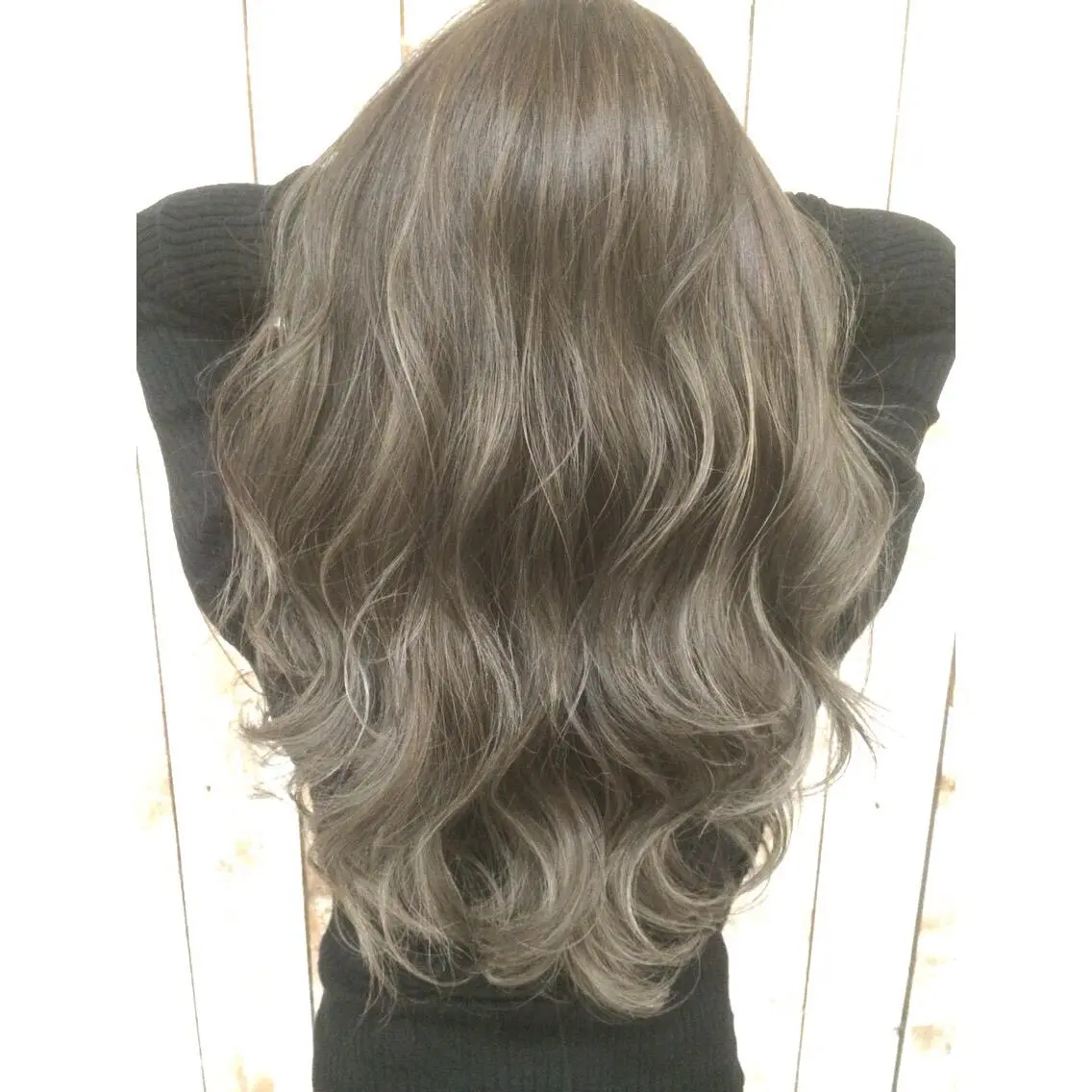 ロング カラー ハイライトカラー 3Dハイライト ハイライト ヘアカラー トリートメント 井上 一平のヘアスタイル