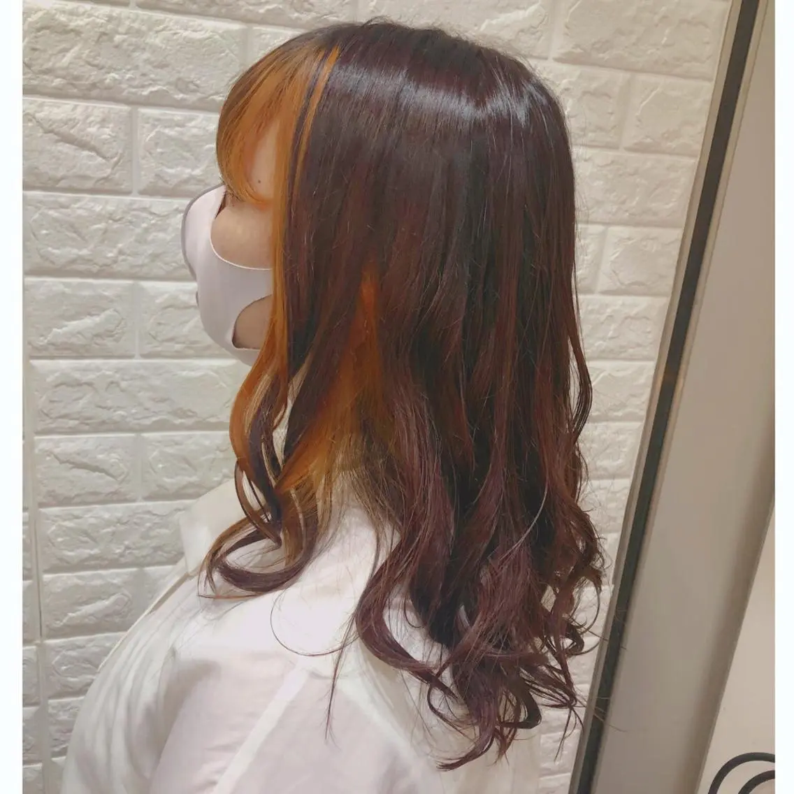 セミロング カラー アプリコットブラウン ミストバング ブラウンカラー  フェイスフレーミング 艶髪 ♡Tomiyaのヘアスタイル