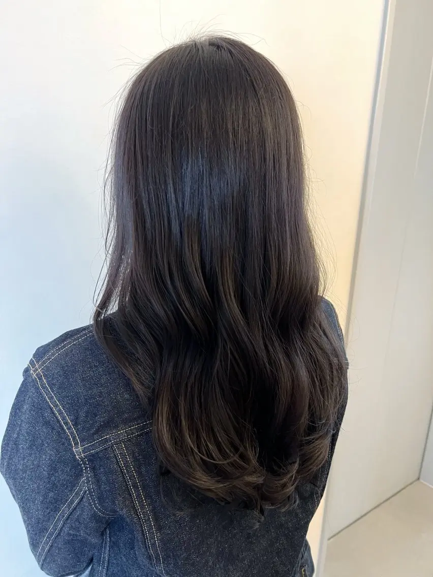 セミロング セミロングパーマ コテ巻き風パーマ サトウタケル 表参道のヘアスタイル