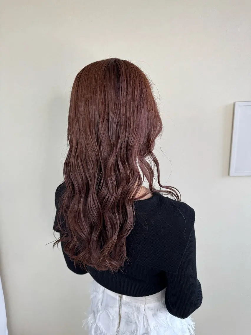 ロング カラー ベージュカラー ピンクカラー ピンクベージュ ハイライトカラー✨ グレージュ✨鎌倉光洋のヘアスタイル