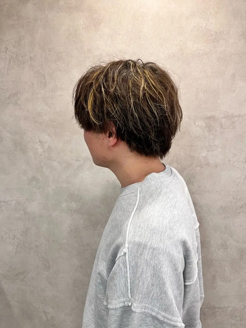 ミディアム メンズ カット ヘアカラー パーマ 🫧透明感カラー /艶髪すなお🧸のヘアスタイル