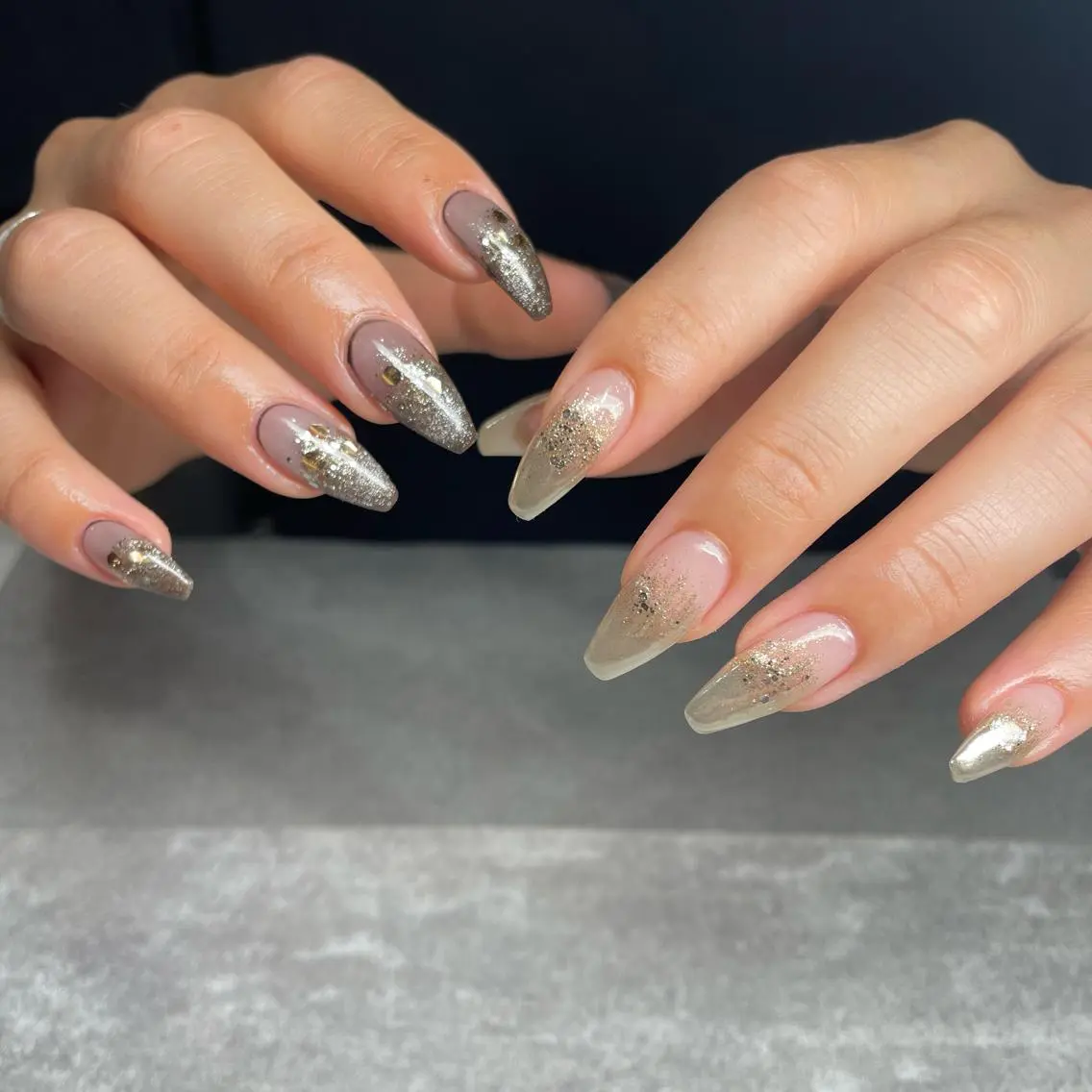 ネイル ハンドネイル フットネイル with hues AYAのネイルデザイン