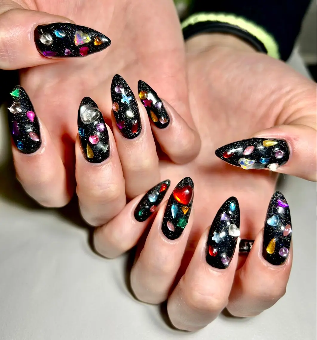 ネイル Liennail 持込デザインやり放題のネイルデザイン