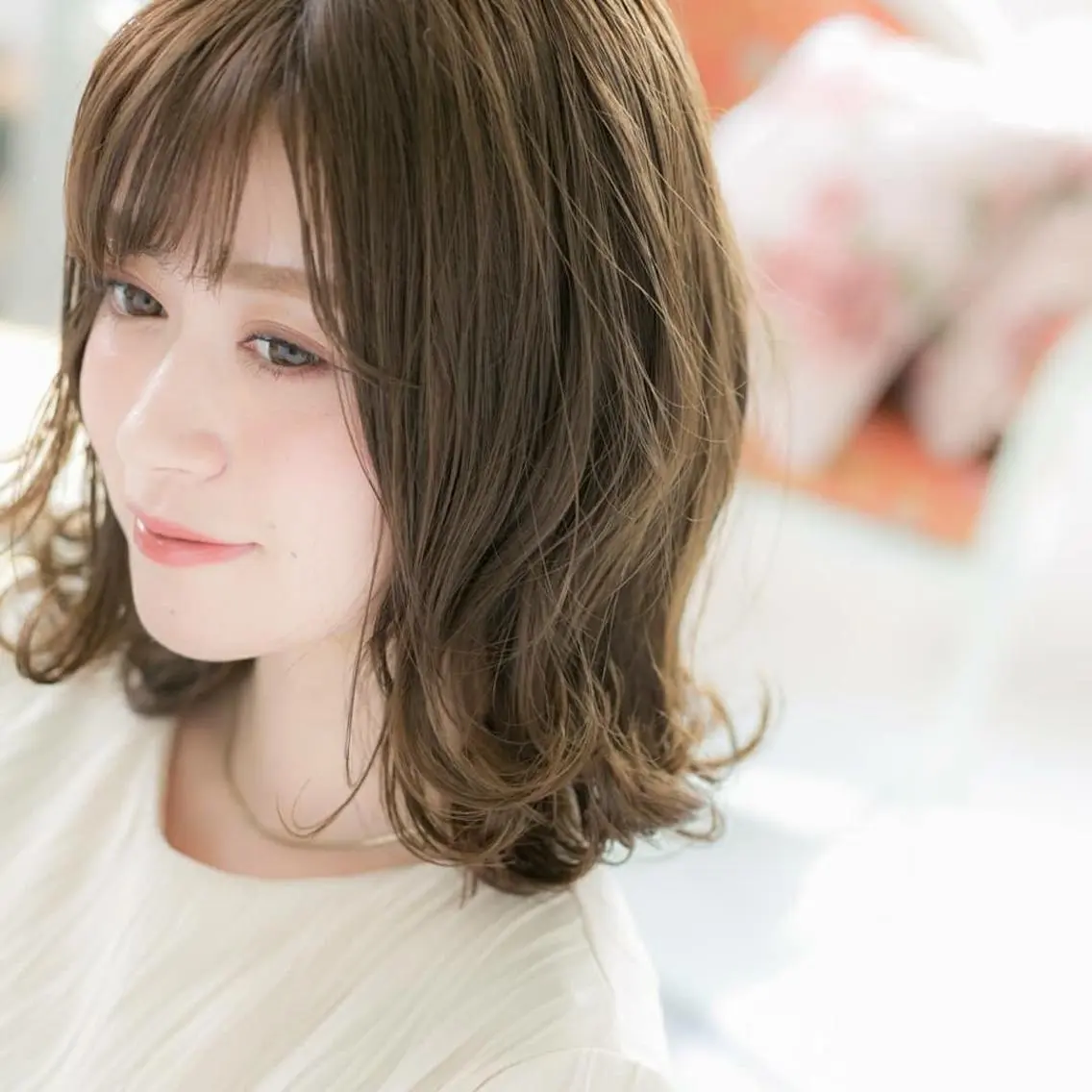 セミロング 松戸　レイヤーカット 野口　康太郎のヘアスタイル