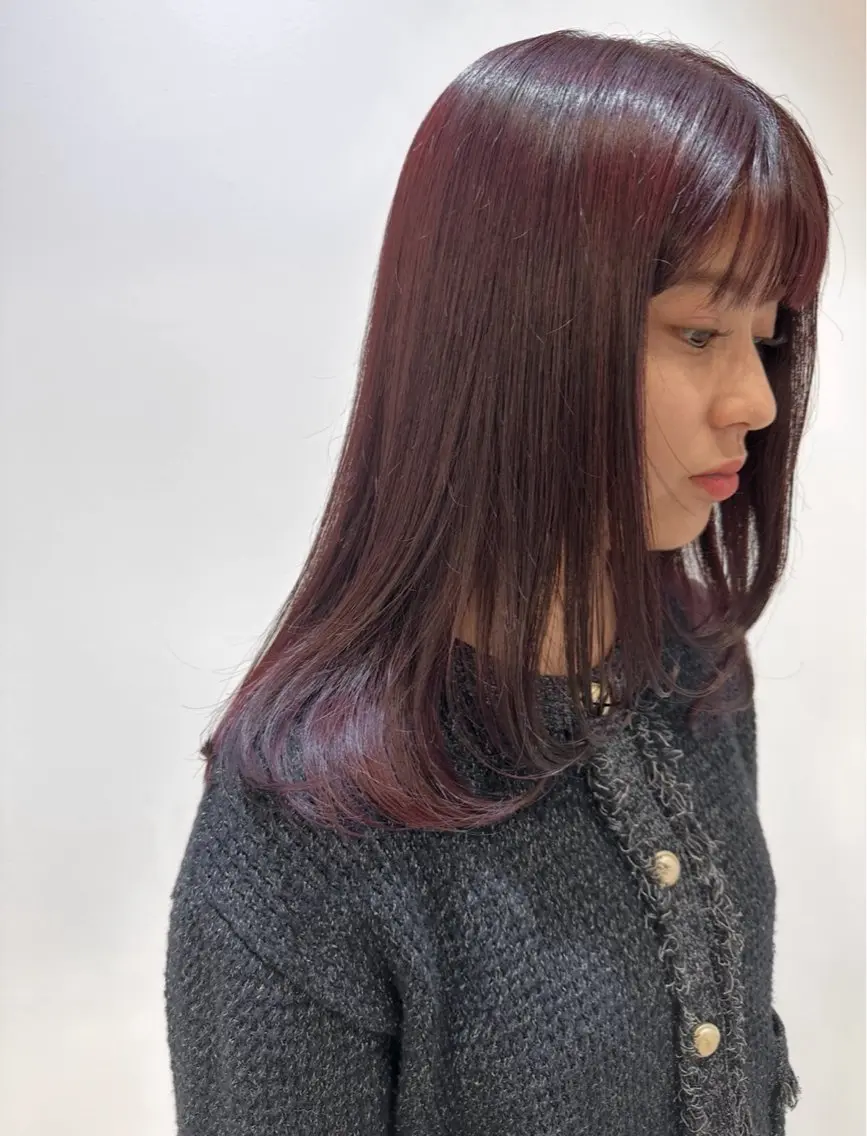セミロング カラー カット ヘアカラー トリートメント 透明感ブラウンカラー 🫧レイヤー🩰好実のヘアスタイル