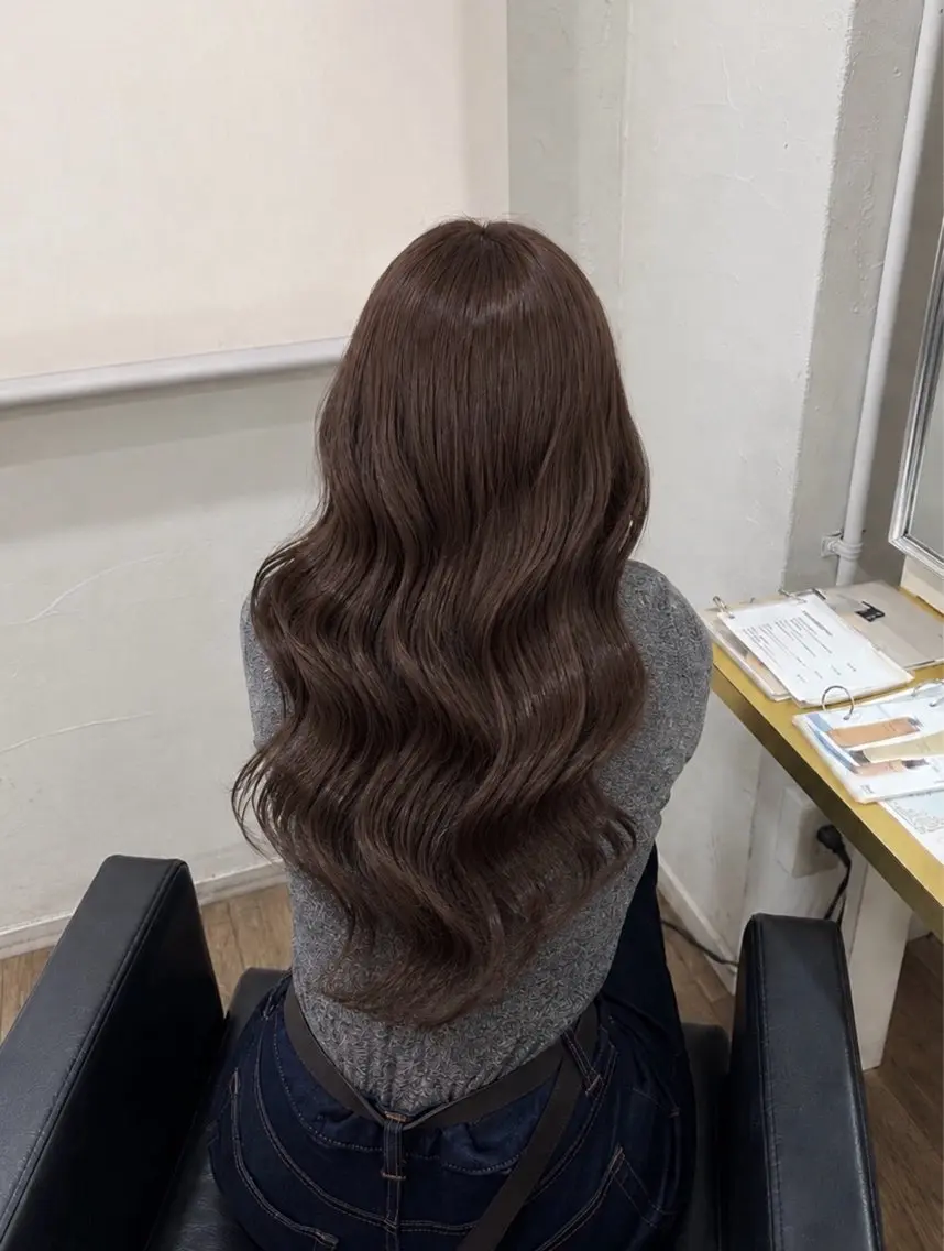 ロング カラー ヘアカラー 心寧🍑🤍ྀི/ 透明感colorのヘアスタイル