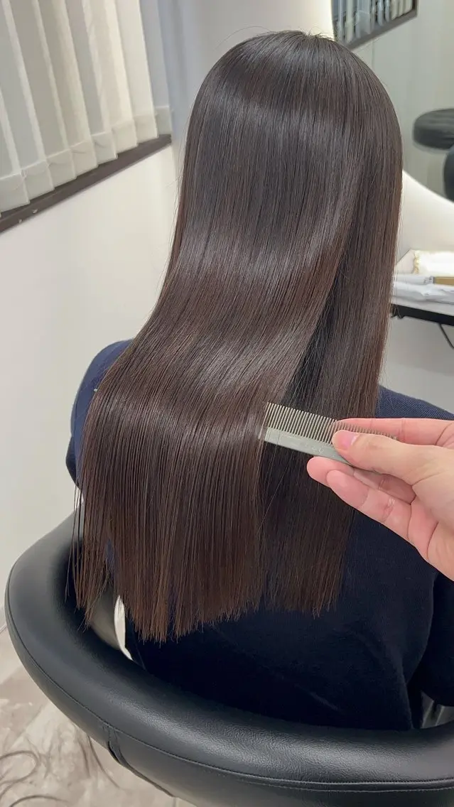 ロング カット 縮毛矯正 トリートメント 悩み解決美容師 Futo✨のヘアスタイル