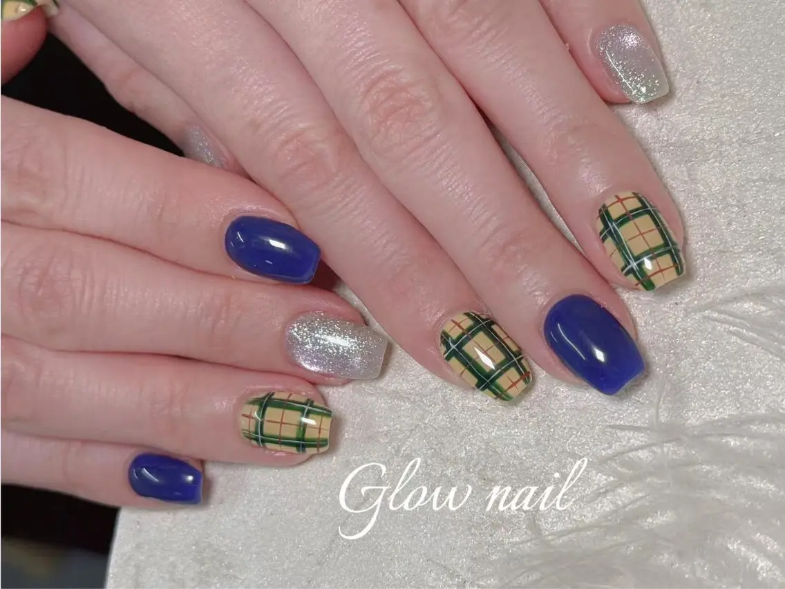 ネイル Glow Nail スカルプ専門店のネイルデザイン