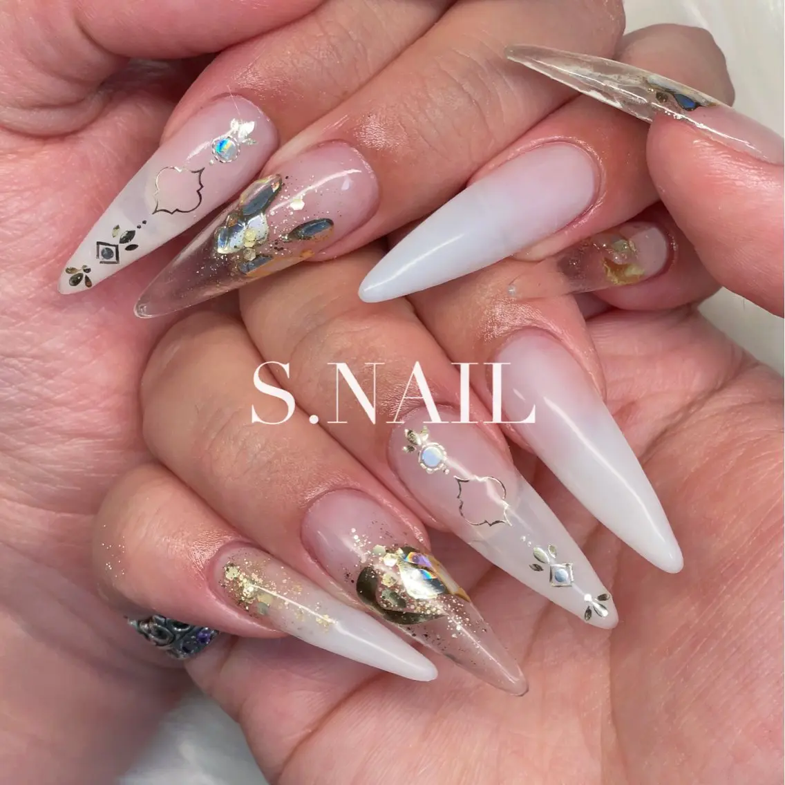ネイル ニュアンスネイル ハンドネイル S.NAIL Suuのネイルデザイン