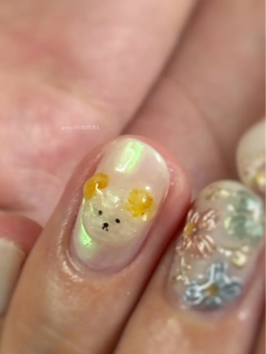 ネイル FIORITURA Maikoのネイルデザイン