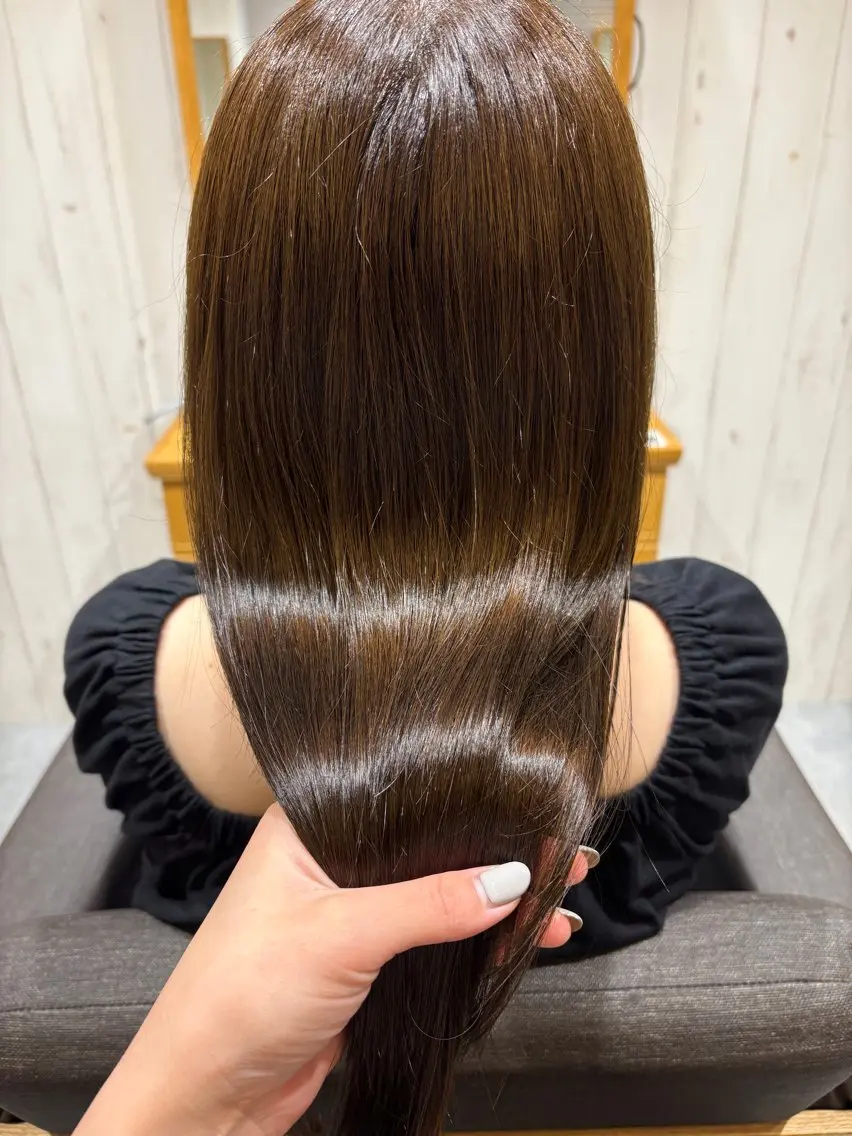 カラー 中山 江美香のヘアスタイル