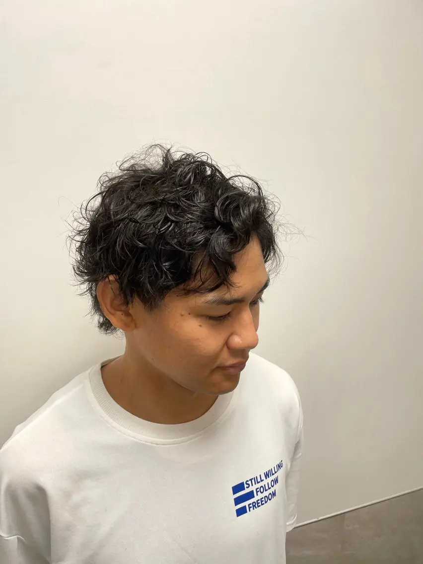 ショート ウルフカット BLEACH 🟥 PERM 天神🏆のヘアスタイル