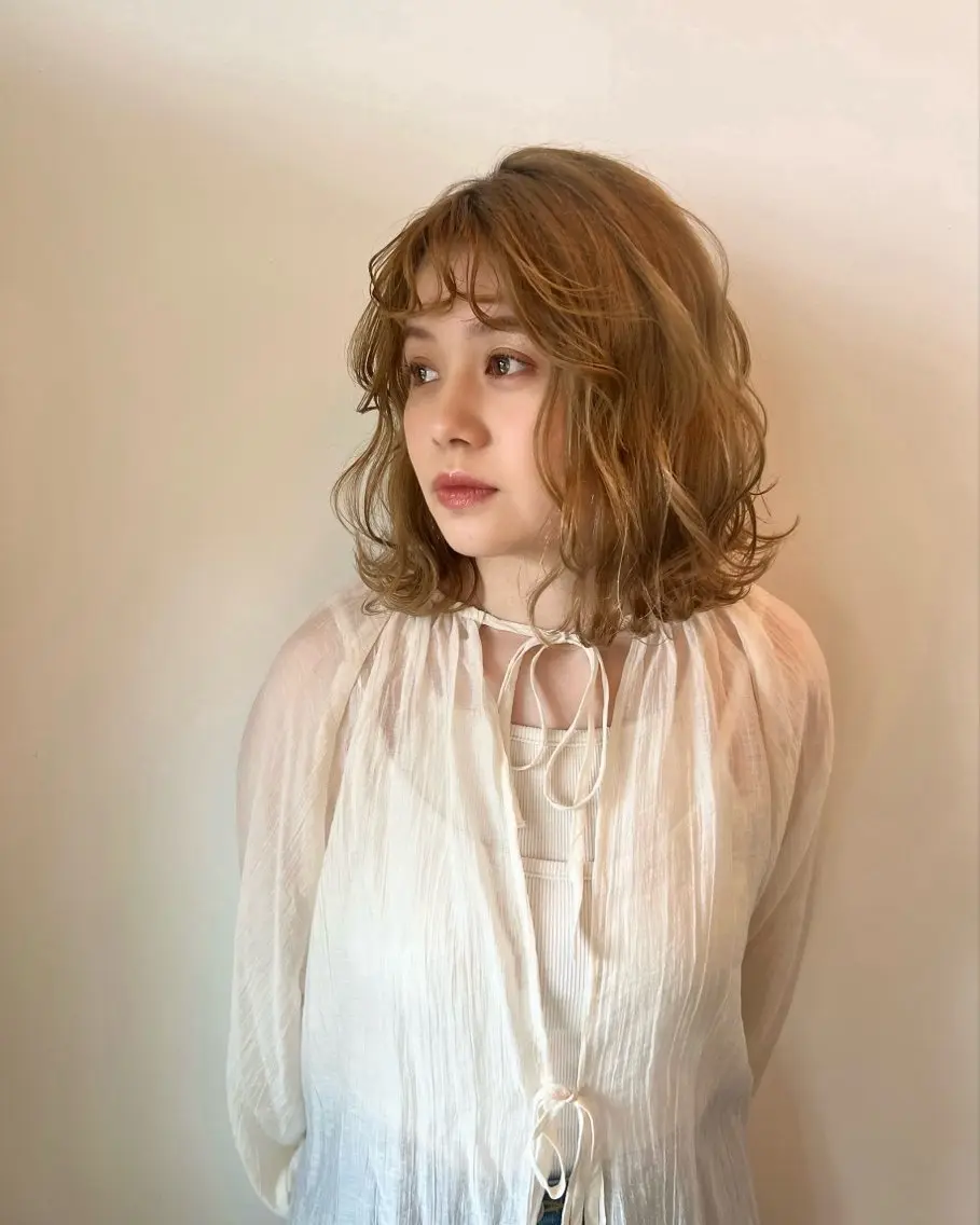 ミディアム WATANABE MISAKIのヘアスタイル