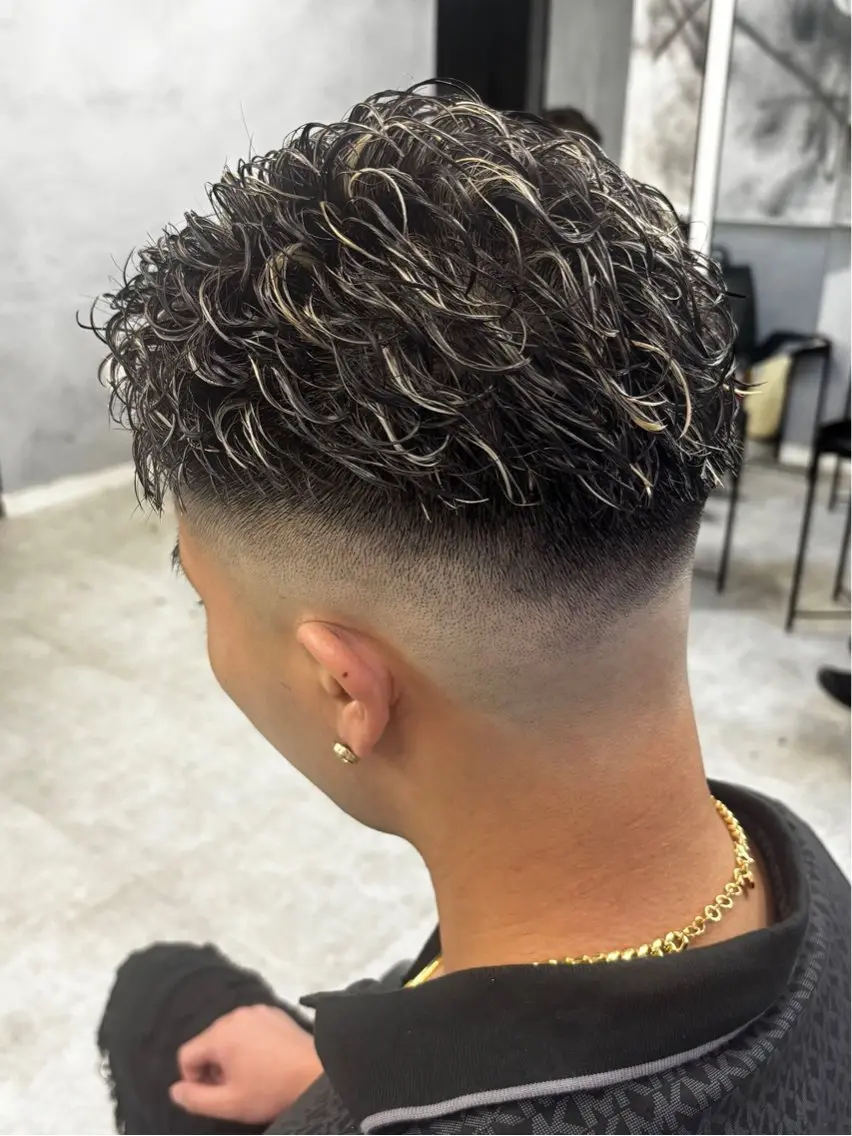 ショート メンズ メンズメッシュ メンズパーマ カット ヘアカラー 燕三条駅徒歩6分/ NOBUTA💎のヘアスタイル