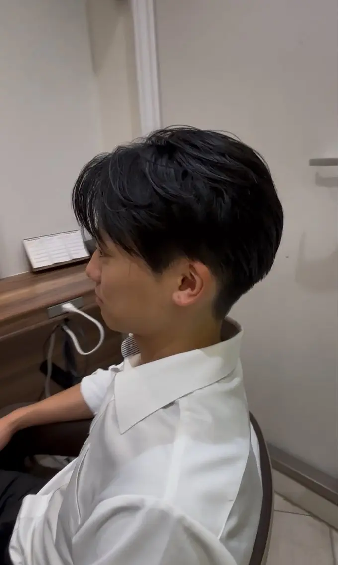 【🍥men's 縮毛矯正🍥】カット+縮毛矯正※19:00〜のご案内 予約リクエストからご予約お願いいたします。の写真