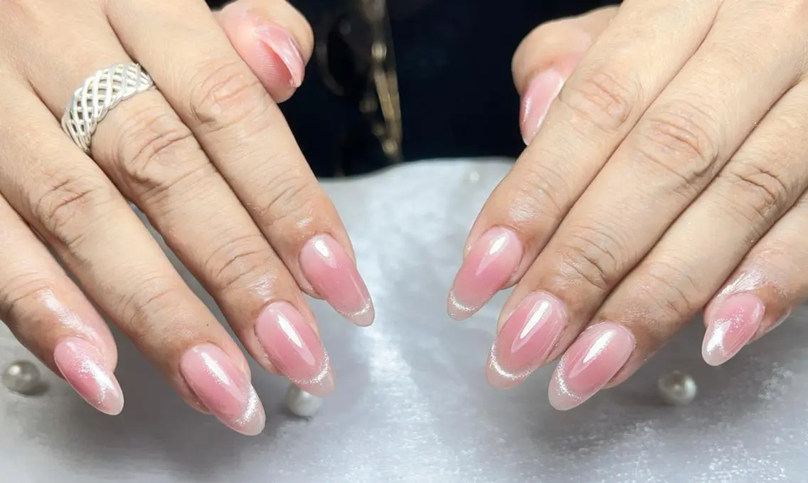 ネイル ボルドー ブラウン 長さ出し フットネイル フレンチネイル ハンドネイル ハンドケア NINO池袋 ワンホンネイル🔥のネイルデザイン