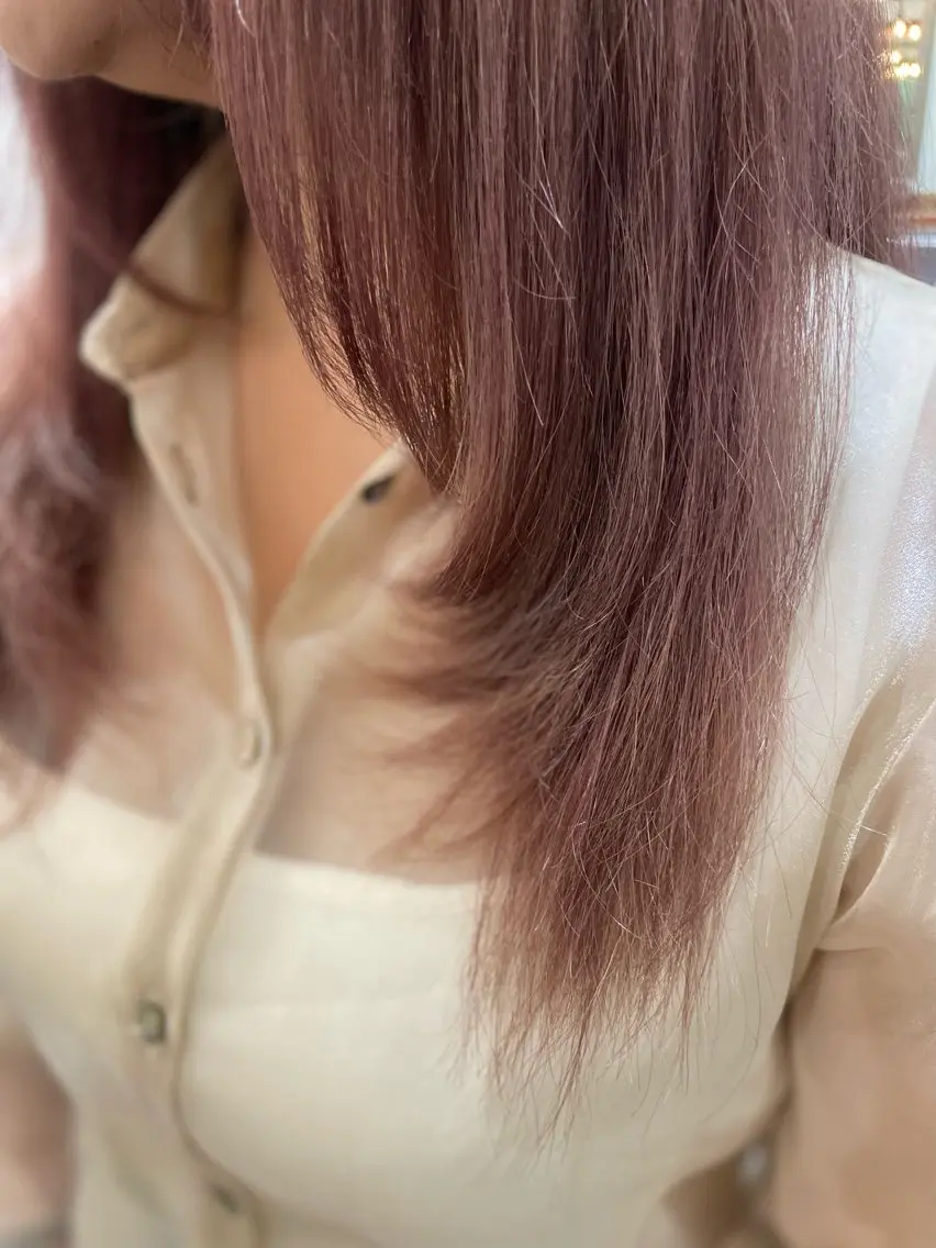 セミロング カラー ショートボブ バレイヤージュ ベージュカラー デザインカラー イヤリングカラー Wカラーレイヤーカ ット⚡️CHIAKIのヘアスタイル