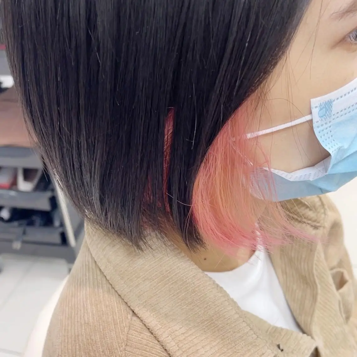 ショート カラー 藤原 亜美🤍のヘアスタイル