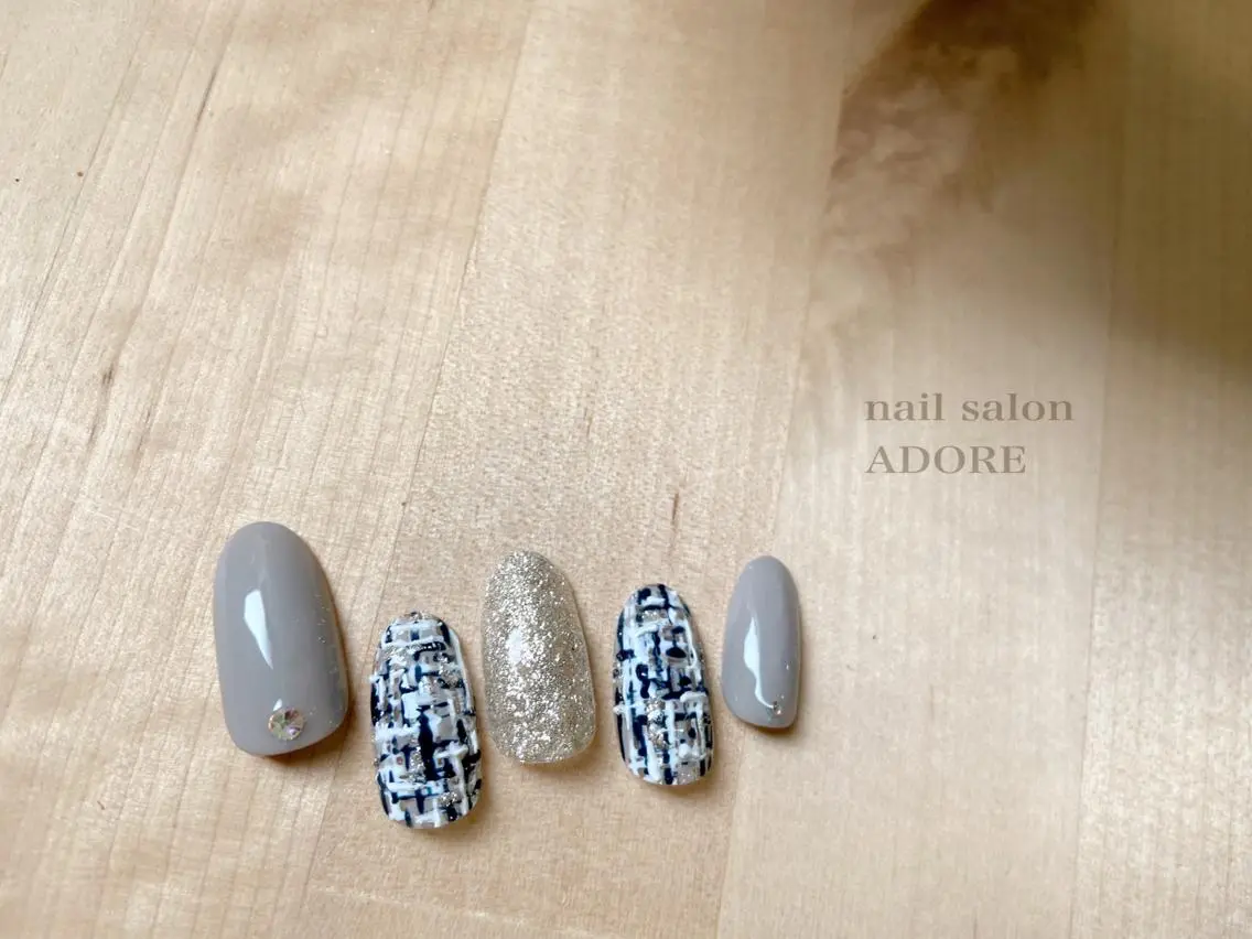 ネイル クリアネイル 成人式 ミラーネイル ニュアンスネイル Adore nailのネイルデザイン