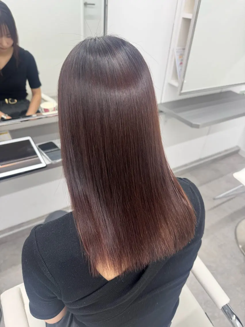 セミロング カラー パーマ カット ヘアカラー 縮毛矯正 🕯コバ/レイヤー/ 複雑履歴美髪縮毛🕯のヘアスタイル