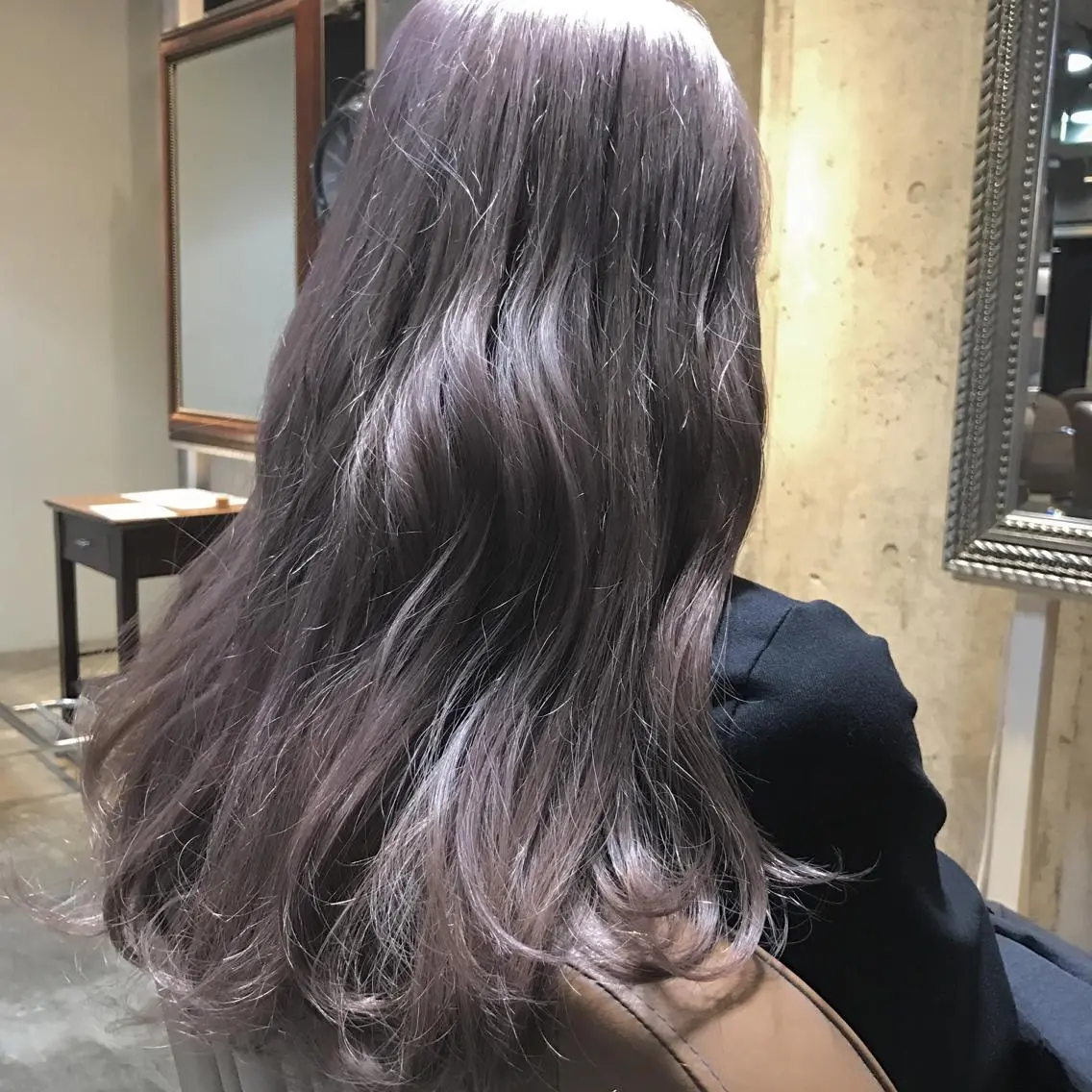 セミロング カラー パーマ ヘアアレンジ メンズ キッズ ネイル マツエク・マツパ パープルカラー パープル サロンドミルク 原宿のヘアスタイル