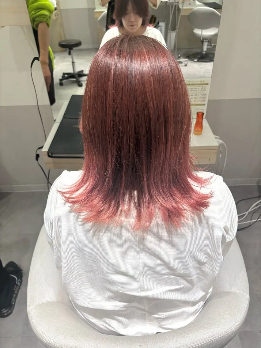 カラー グラデーションカラー ピンクカラー メンズカット・パーマ 募集中⭐️/吉川のヘアスタイル