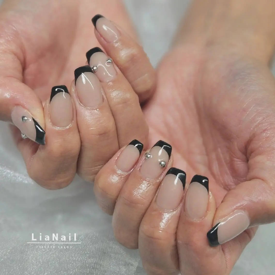 ネイル ハンドネイル Lia Nailのネイルデザイン