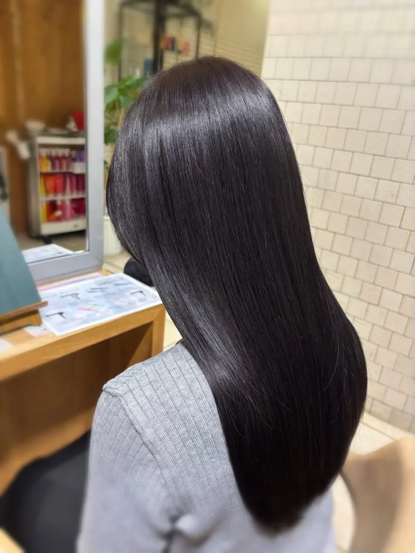 ロング パーマ カット 縮毛矯正 トリートメント 萩原 琳之祐のヘアスタイル