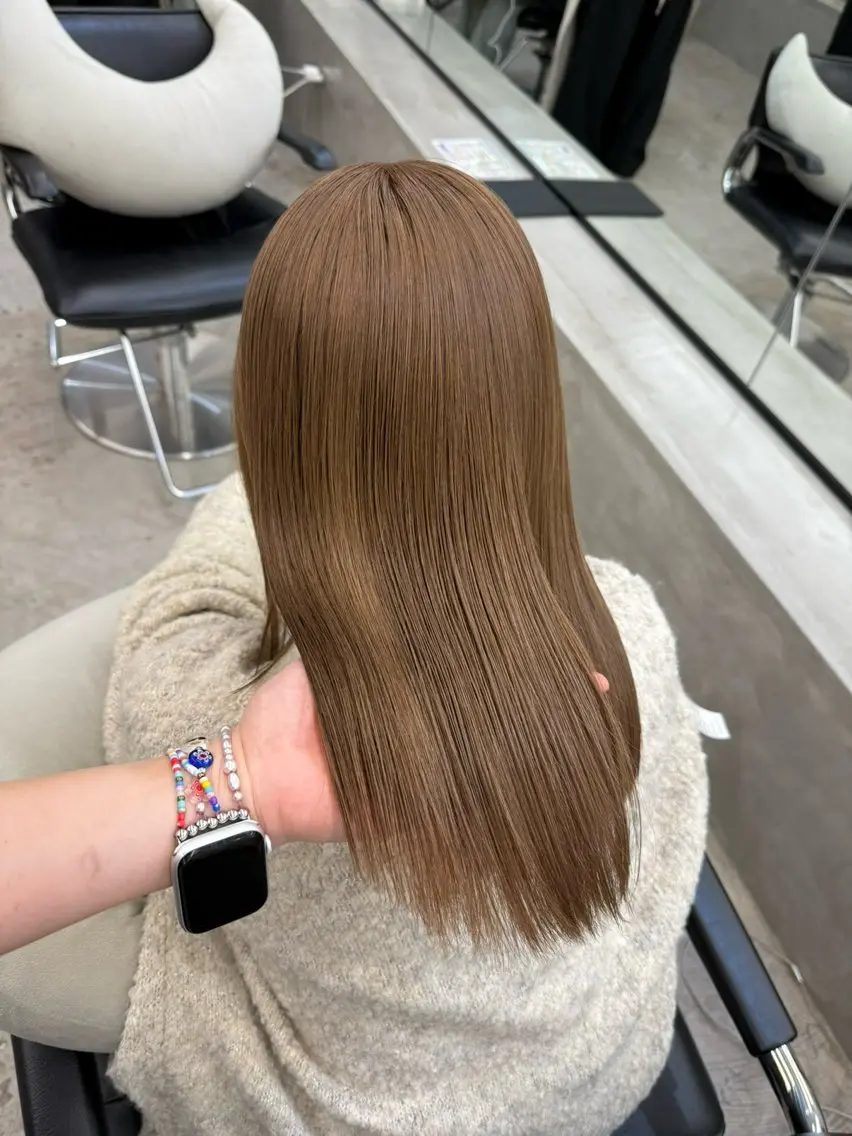 セミロング カット ヘアカラー カラーモデル募集 🤍momoha🤍のヘアスタイル