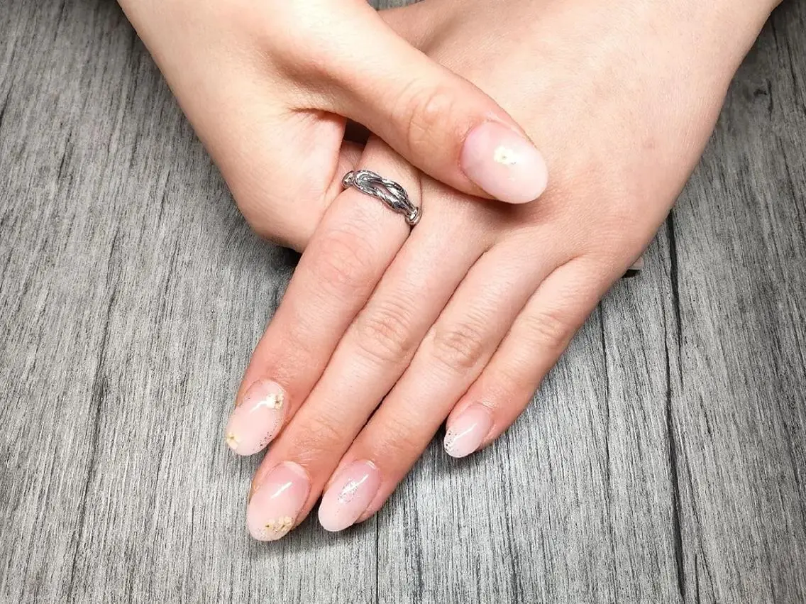ミディアム ネイル 長さ出し ジェルネイル ニュアンスネイル スカルプネイル T&A nailのネイルデザイン