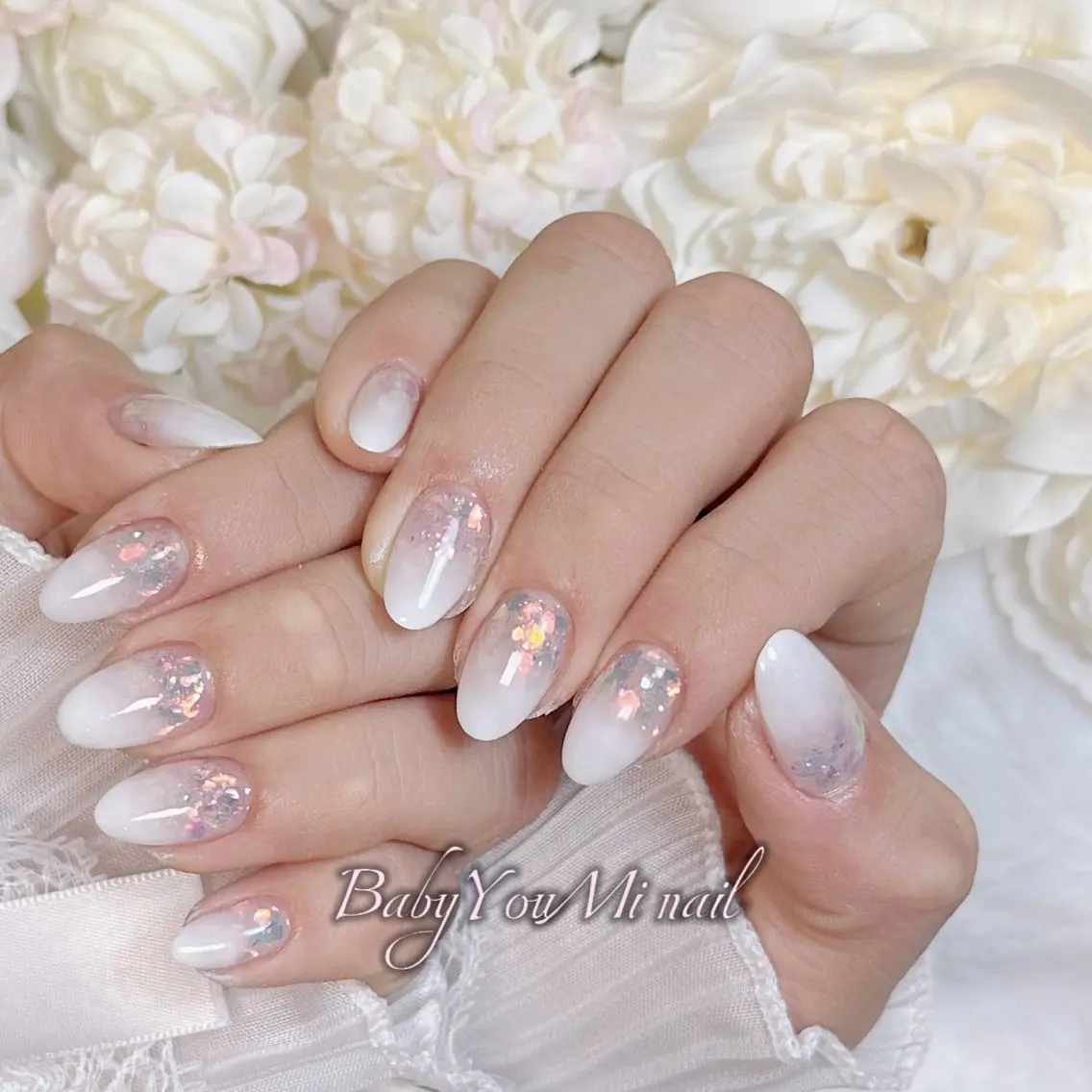 ネイル オーロラネイル 成人式 フットネイル フレンチネイル ジェルネイル ハンドネイル ハンドケア BabyYouMi nailのネイルデザイン