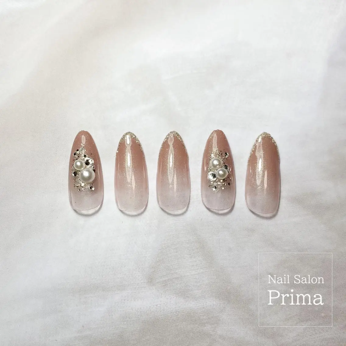 セミロング ネイル SalonPrima 西院Nail&Eyeのネイルデザイン