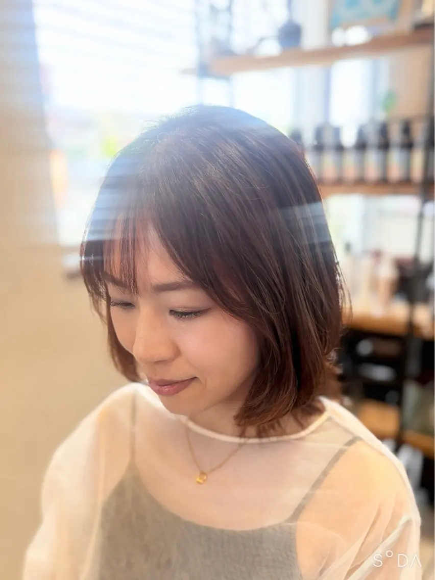 ミディアム カット YUKI .のヘアスタイル