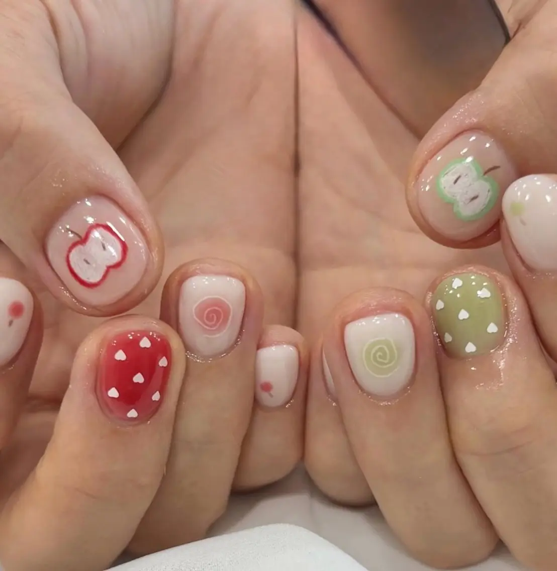ネイル NailSalon✨ Écrinエクランのネイルデザイン