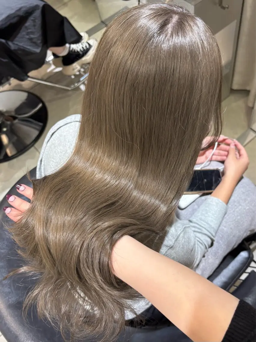 ロング ヘアカラー トリートメント ヘアセット 🤍艶髪 × 透明感カラー│フウカのヘアスタイル
