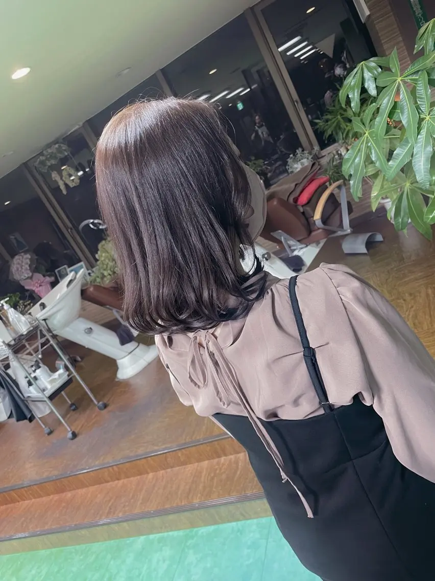 ミディアム カラー アッシュ ラベンダーカラー ラベンダーアッシュ カット ヘアカラー 土居 正季のヘアスタイル