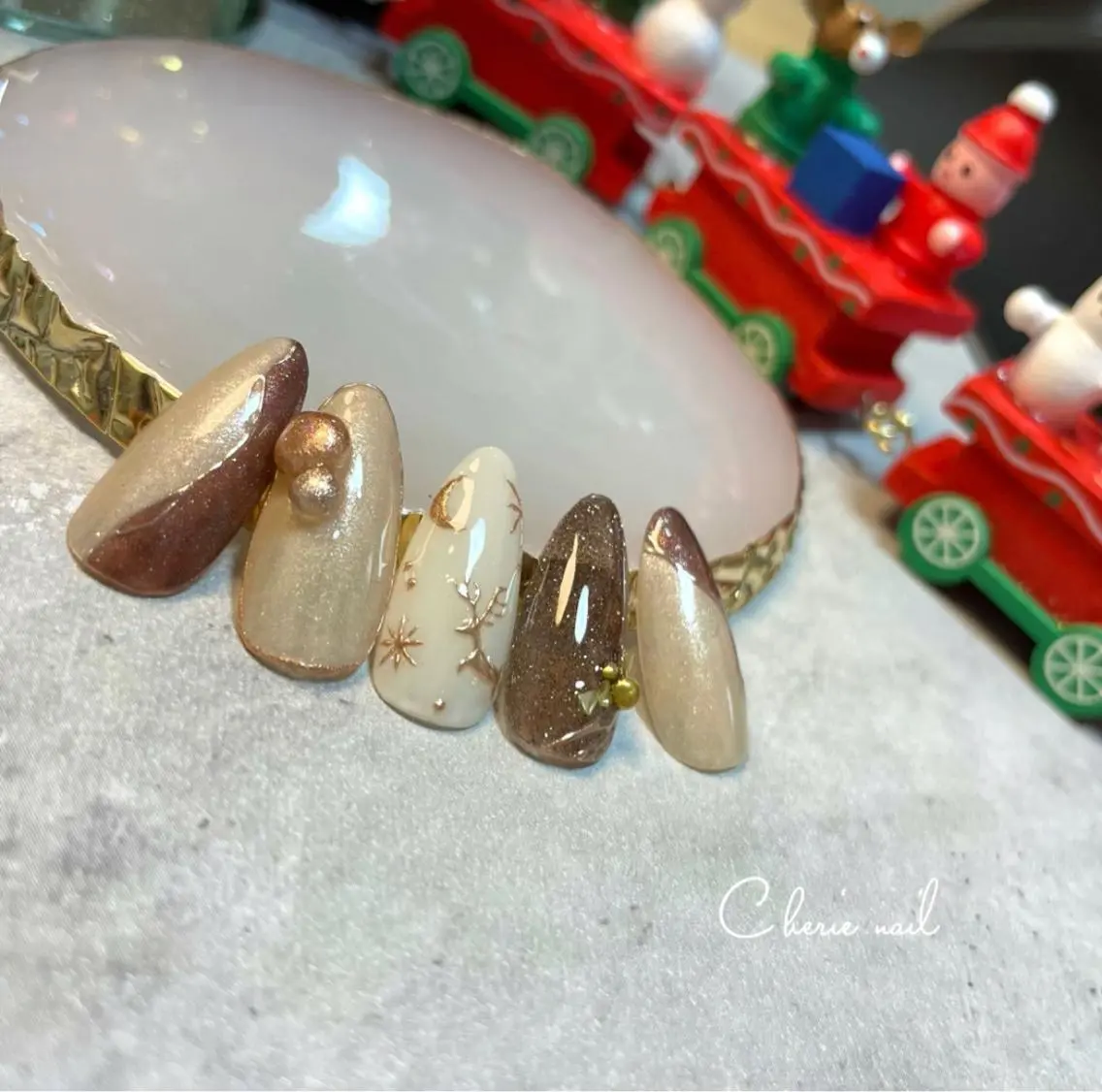 ネイル 冬ネイル クリスマス Cherienail yunaのネイルデザイン
