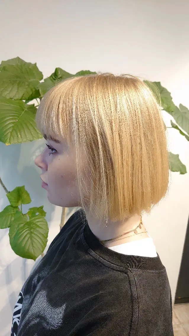 ミディアム ボブ アイハラ クニタカのヘアスタイル