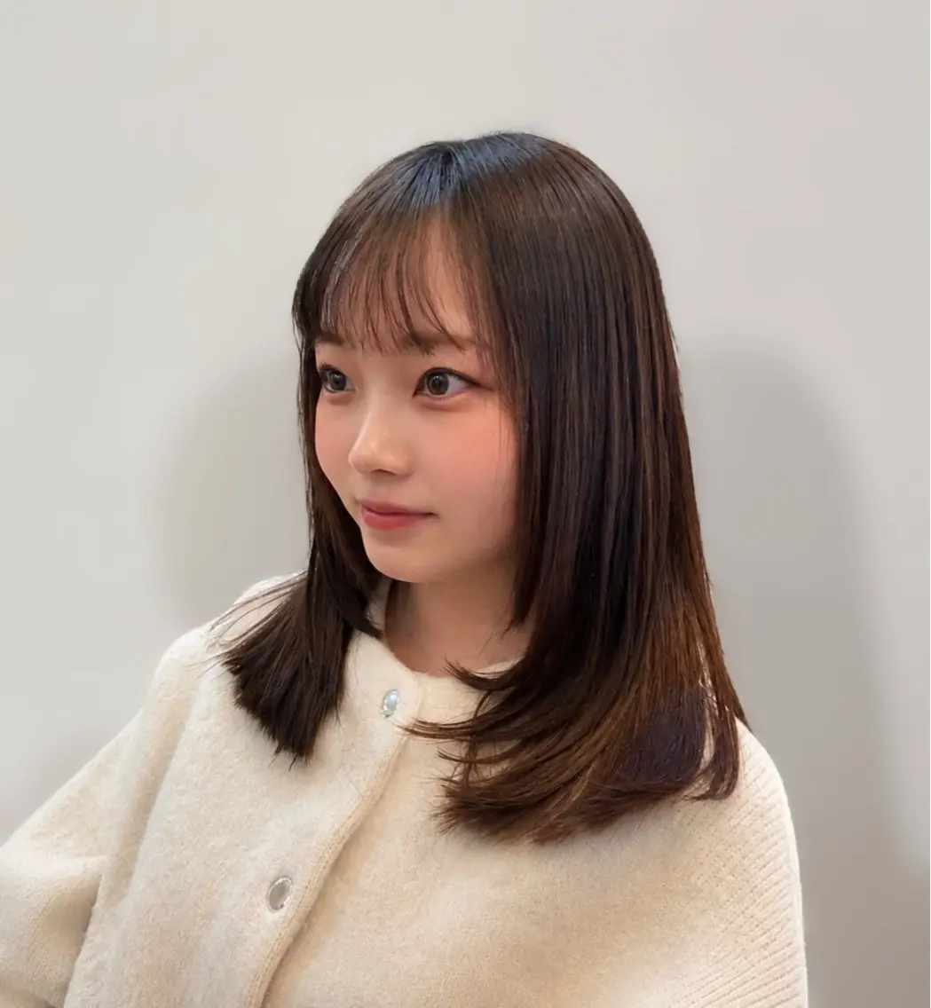 ミディアム カラー ブラウンカラー ヘアカラー トリートメント ヘッドスパ 白金/髪質改善/ダブ ルカラー/ハイトーンのヘアスタイル