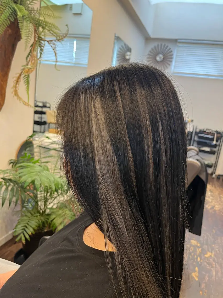 カラー デザインカラー ヘアカラー 福井 大翔のヘアスタイル