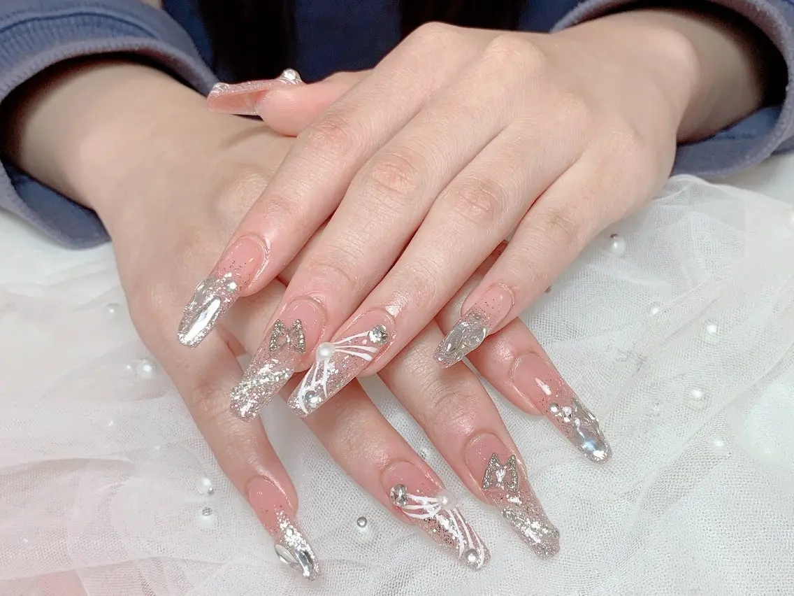 ネイル Bél Nail salonのネイルデザイン